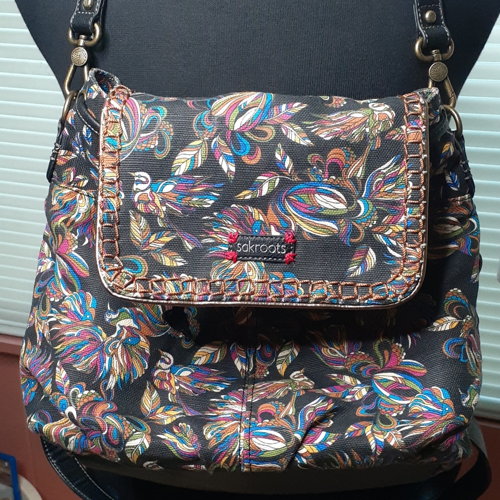 Sakroots shoulder bag convertible backpack